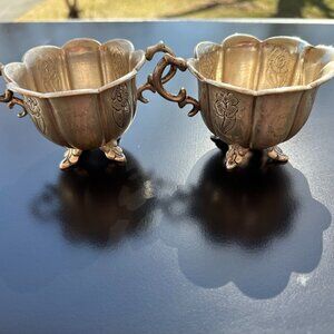 #7766 VINTAGE SILVER PLATED CREAM & SUGAR  EARLY AMERICAN EMBOSSED SILVER PLATE